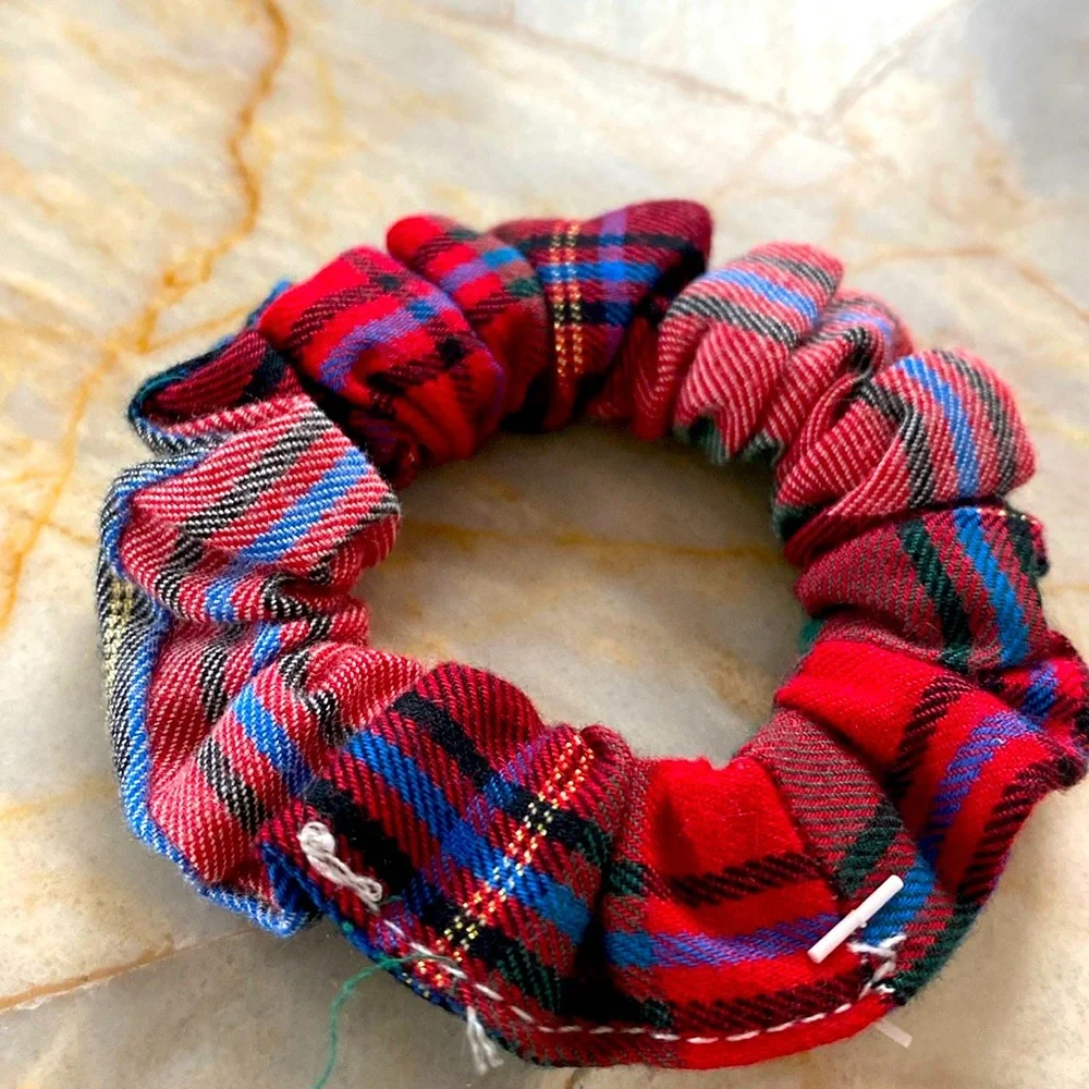 Victoria's Secret Plaid Hair Scrunchie Metallic Gold Thread Pink Blue NEW
